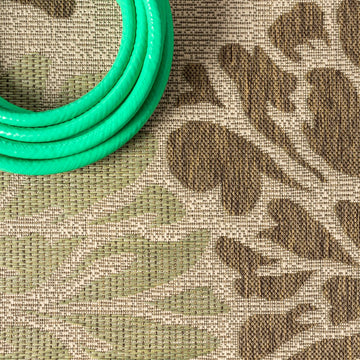 Zinnia Modern Floral Textured Weave Indoor/outdoor Runner Rug